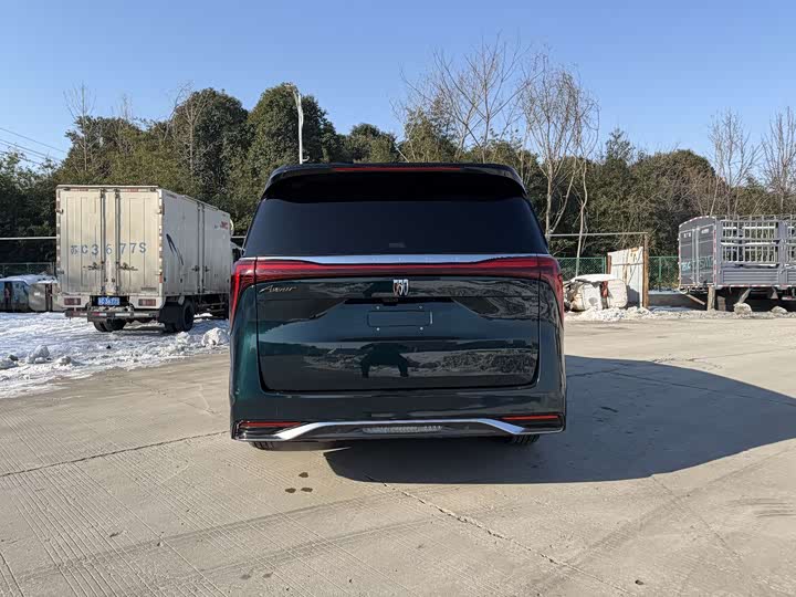 Фото 8 - Buick GL8 Century