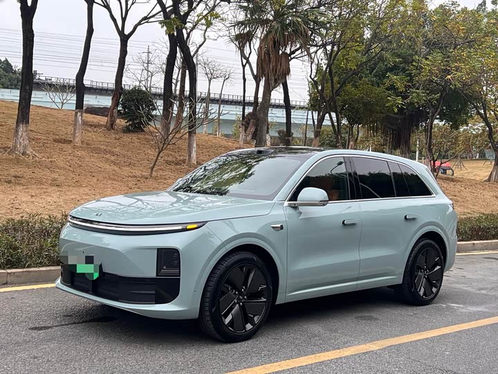 Фото 1 - LiXiang L6