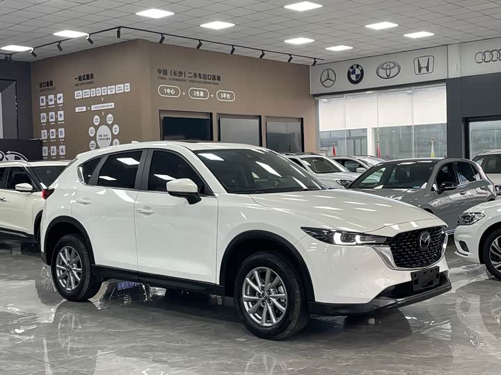 Фото 3 - Mazda CX-5