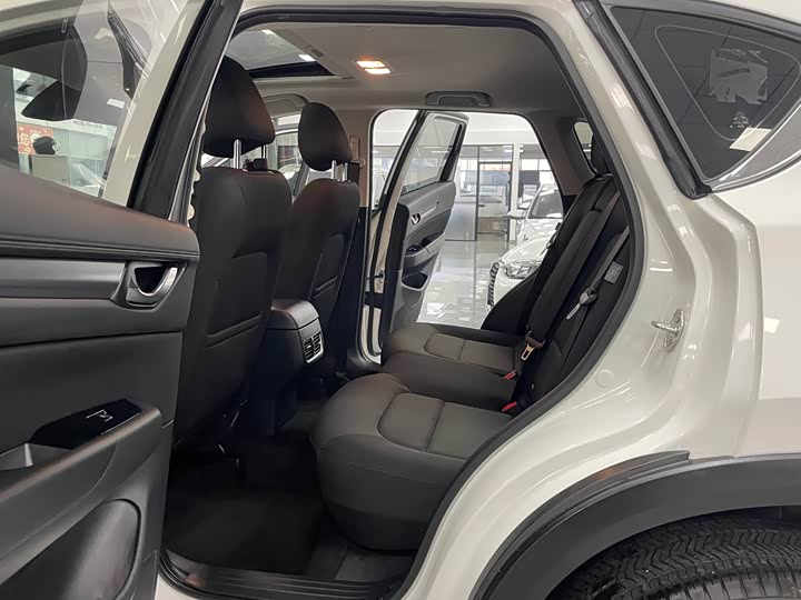 Фото 6 - Mazda CX-5