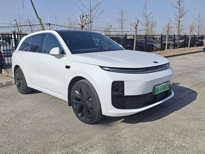 Фото 3 - LiXiang L6