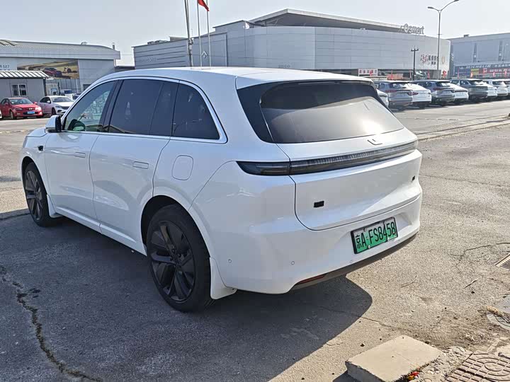 Фото 7 - LiXiang L6