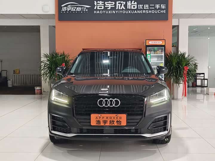 Фото 2 - Audi Q2L