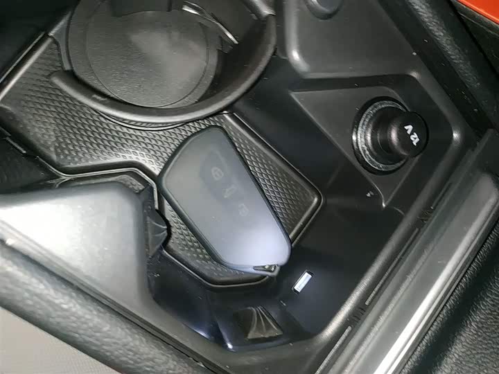 Фото 9 - Volkswagen Golf