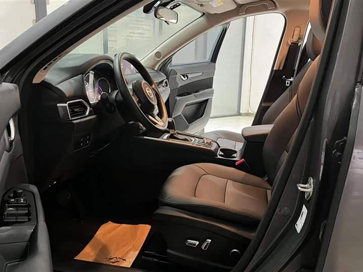 Фото 9 - Mazda CX-5