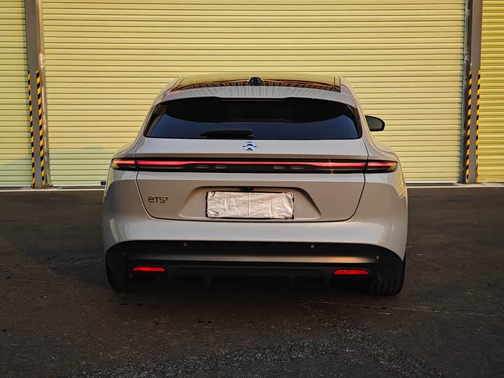 Фото 5 - Nio ET5T