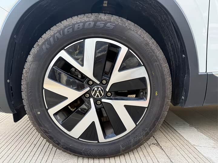 Фото 7 - Volkswagen Tayron