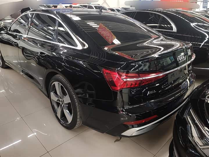 Фото 3 - Audi A6L