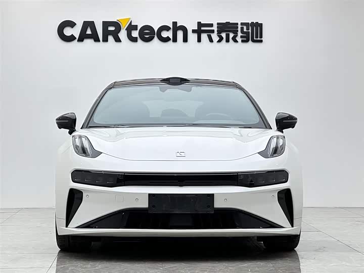 Фото 7 - Zeekr 001