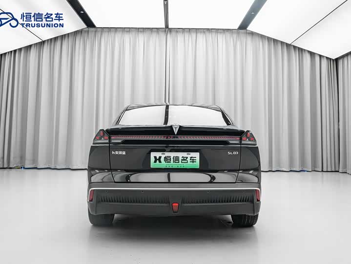 Фото 9 - Changan Deepal SL03