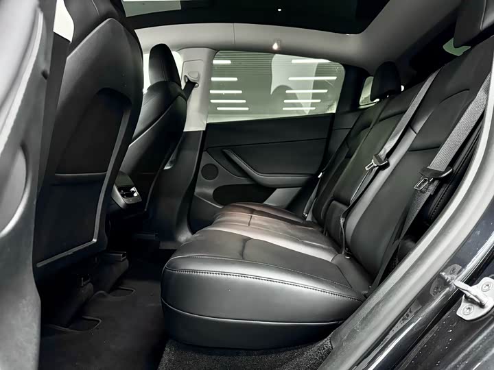 Фото 5 - Tesla Model Y