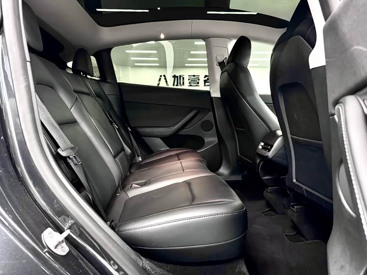 Фото 7 - Tesla Model Y