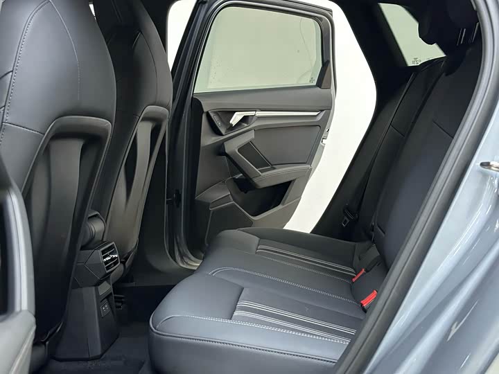 Фото 5 - Audi A3