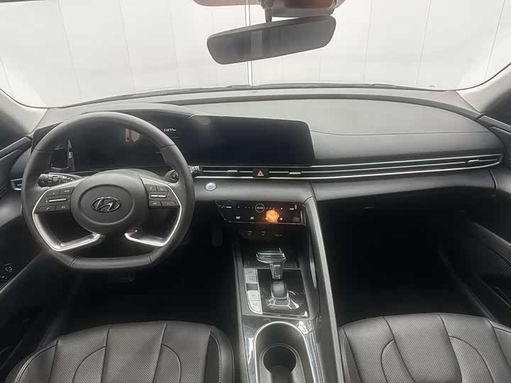 Фото 6 - Hyundai Elantra N line