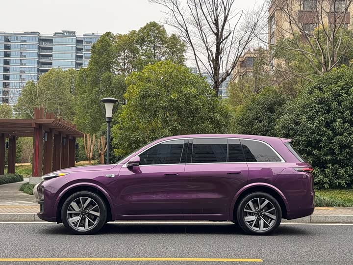 Фото 3 - LiXiang L8