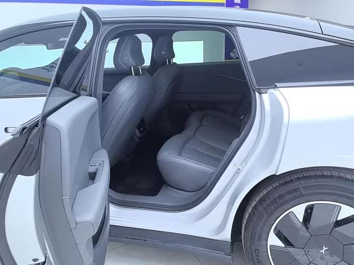 Фото 6 - XPeng F57