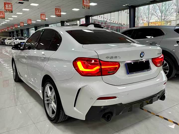 Фото 6 - BMW 1 Series