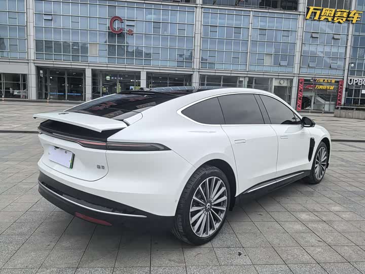 Фото 2 - Nio ET9