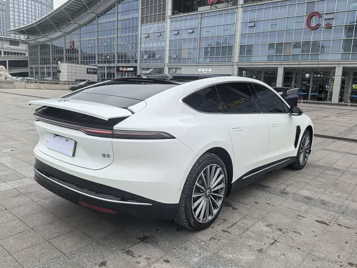 Фото 7 - Nio ET9