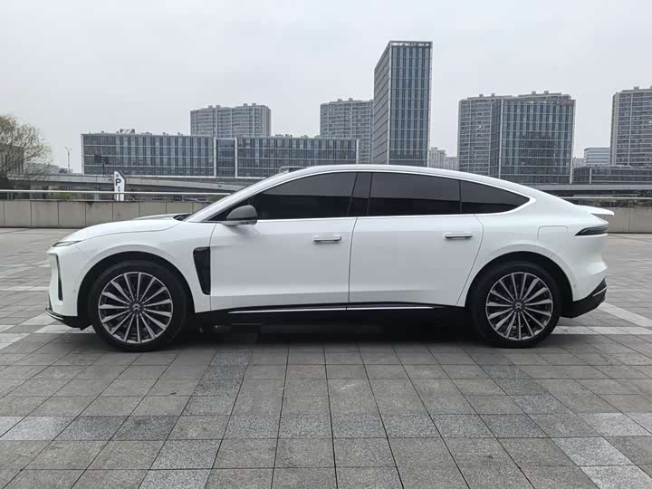 Фото 8 - Nio ET9