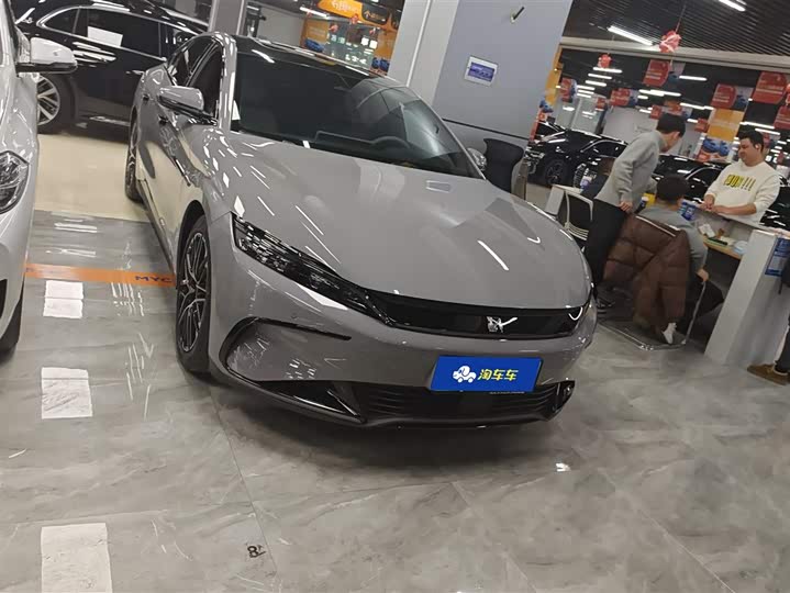 Фото 2 - BYD Han