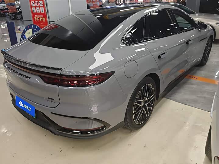 Фото 3 - BYD Han