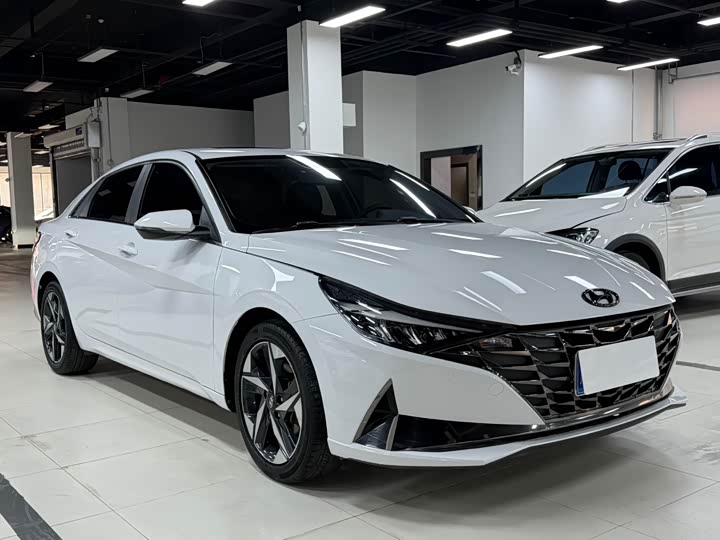 Фото 3 - Hyundai Elantra N line