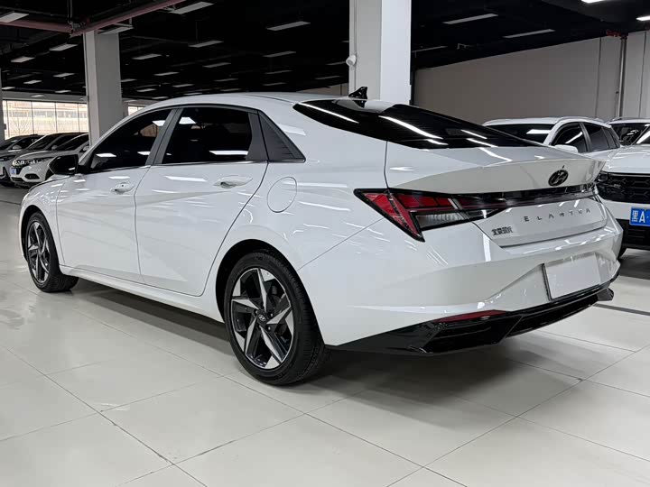 Фото 6 - Hyundai Elantra N line