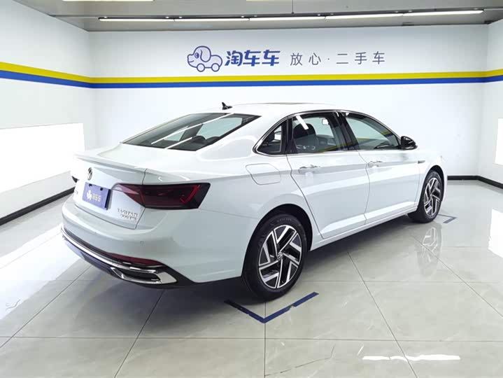 Фото 3 - Volkswagen Sagitar L