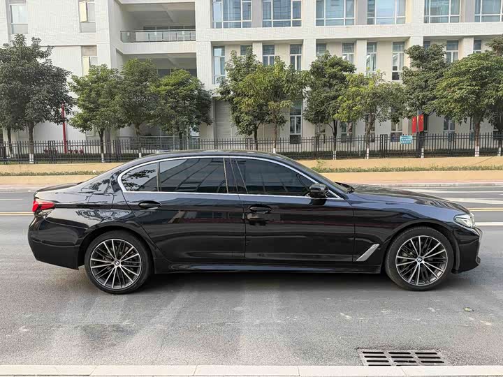 Фото 7 - BMW 5 Series