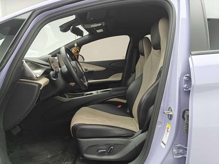 Фото 8 - BYD Dolphin