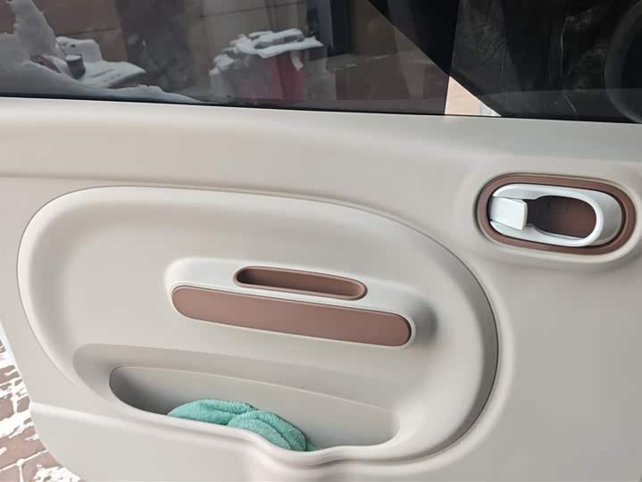 Фото 7 - Bestune Pony