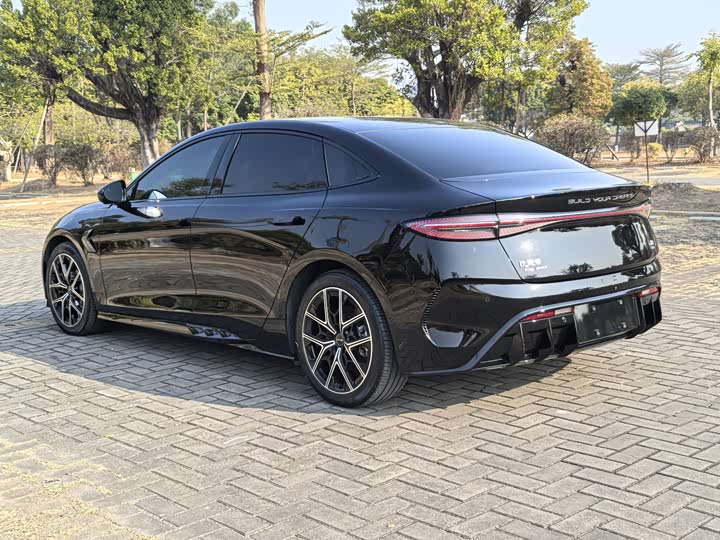 Фото 4 - BYD Seal