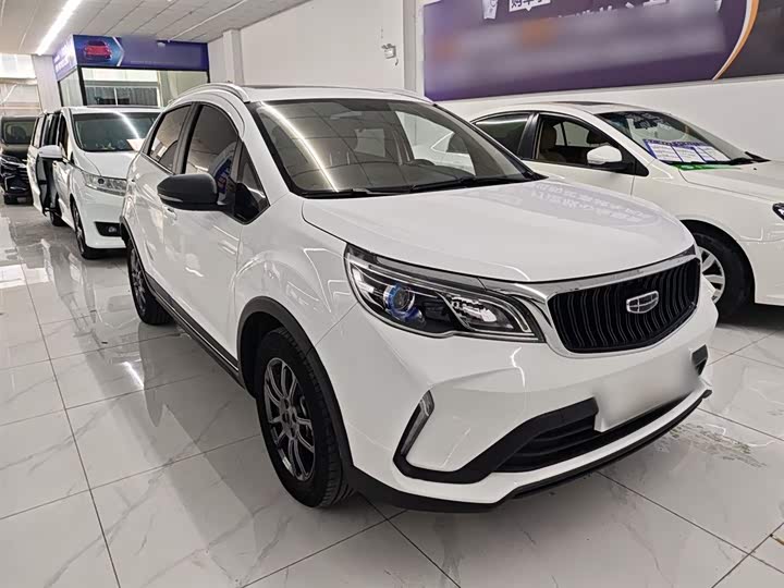 Фото 4 - Geely Vision X3