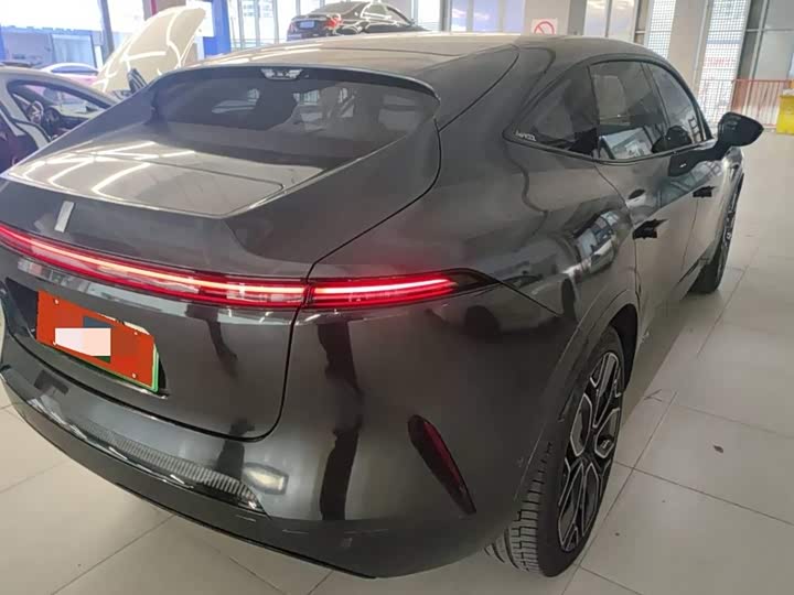 Фото 4 - Avatr 11