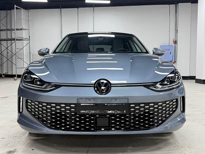 Фото 4 - Volkswagen Lamando L