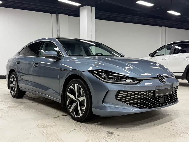 Фото 5 - Volkswagen Lamando L