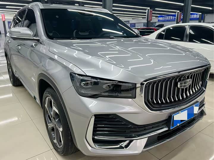 Фото 2 - Geely Monjaro