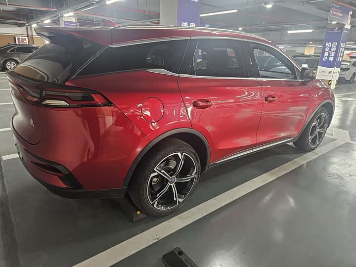 Фото 5 - BYD Tang Hybrid/EV