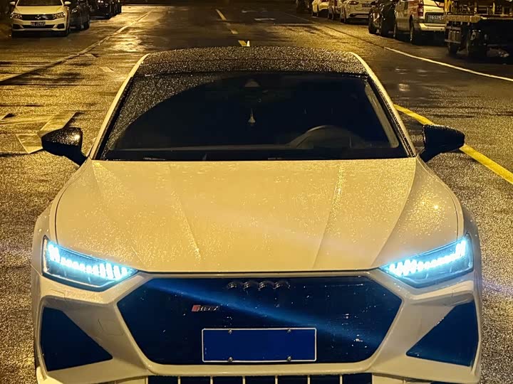 Фото 2 - Audi A7