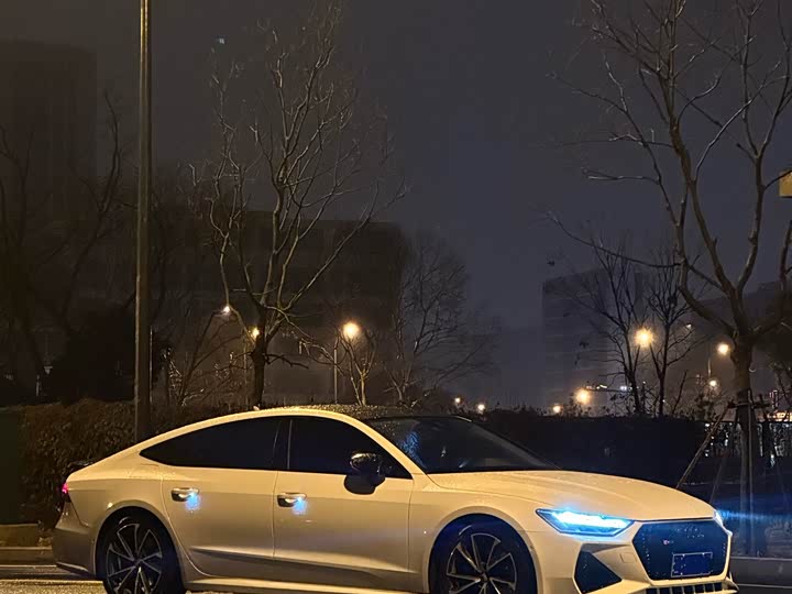 Фото 3 - Audi A7