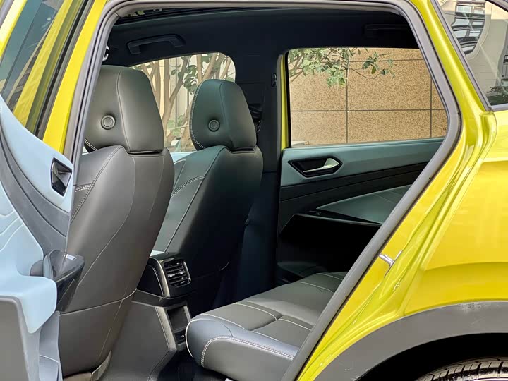 Фото 8 - Volkswagen ID.4 X