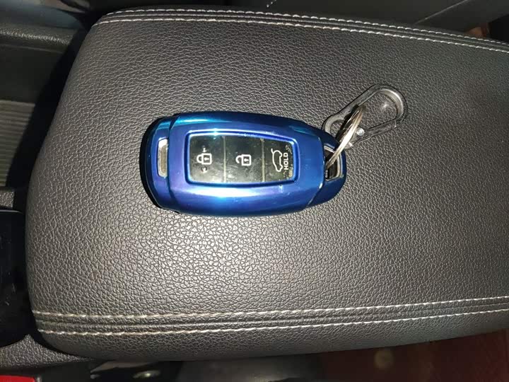 Фото 9 - Hyundai ix35 (Mufasa)