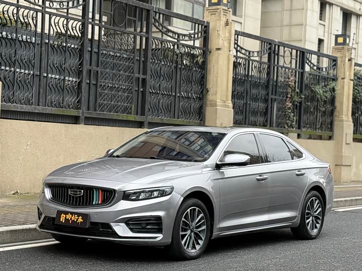 Фото 1 - Geely Preface