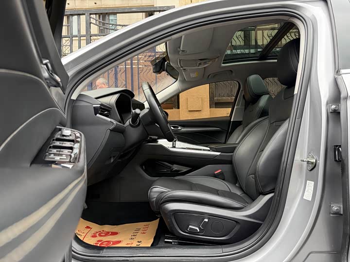 Фото 5 - Geely Preface