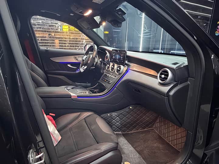 Фото 4 - Mercedes-Benz GLC-Class AMG