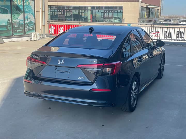 Фото 6 - Honda Civic