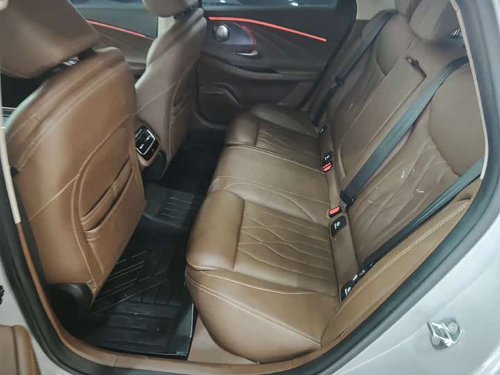 Фото 7 - Chery Arrizo 8