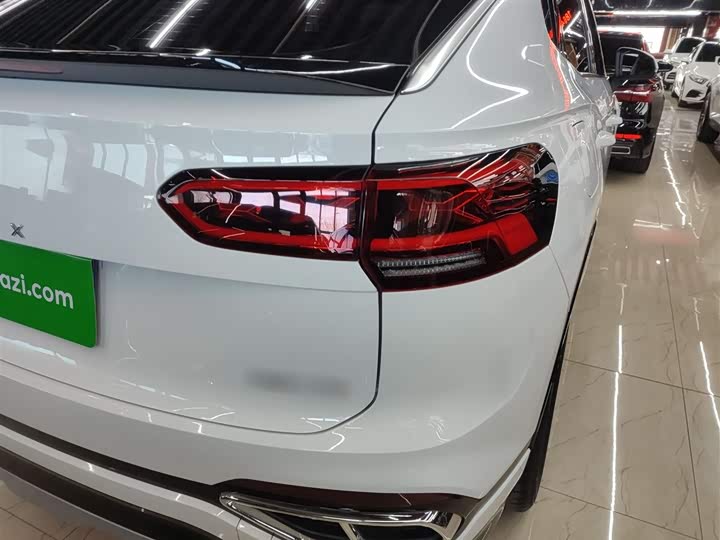 Фото 8 - Volkswagen Tayron X