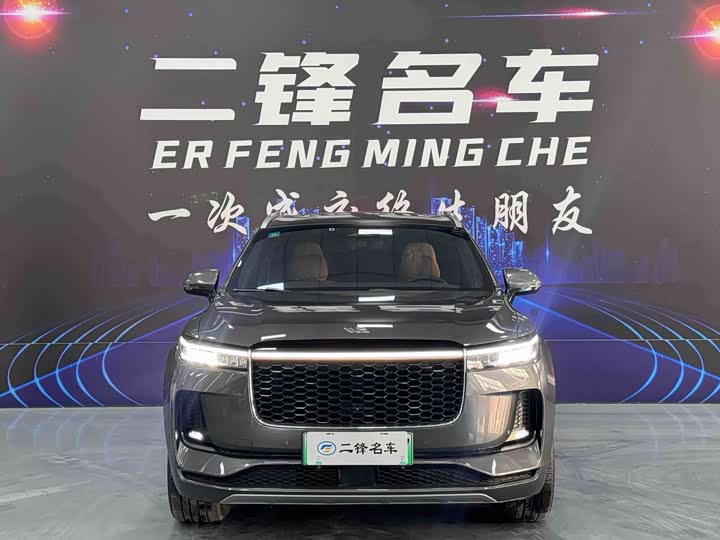 Фото 2 - LiXiang One